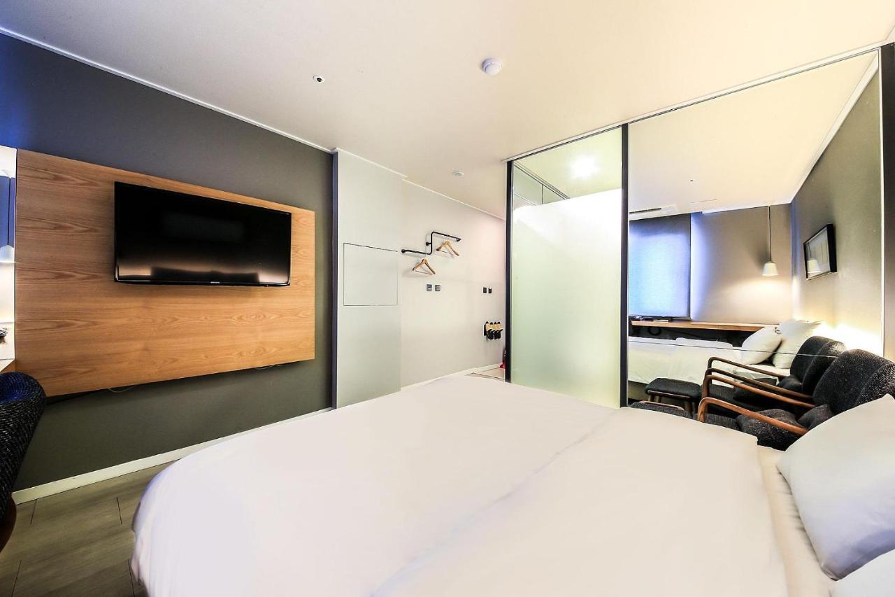 Seoul Business Blvd Hotel Ora Bagian luar foto