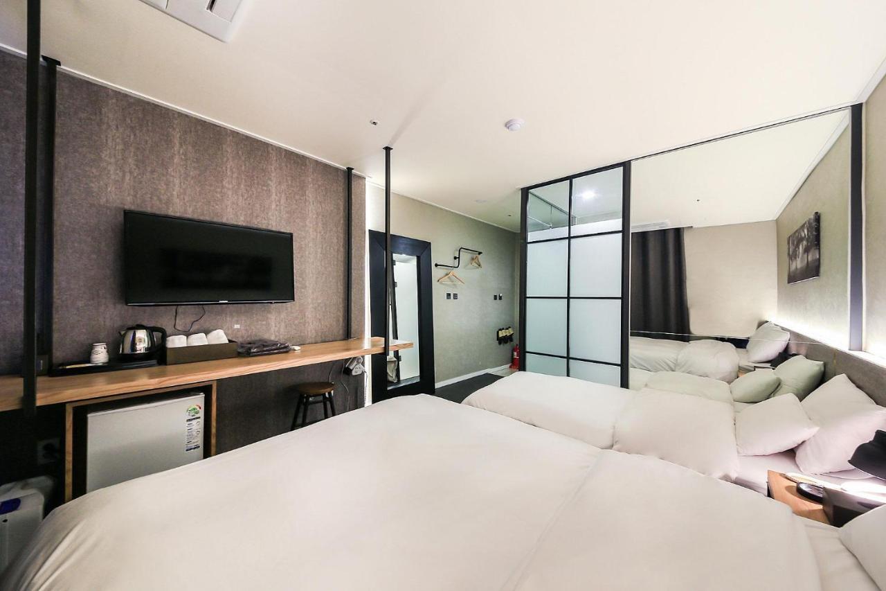 Seoul Business Blvd Hotel Ora Bagian luar foto