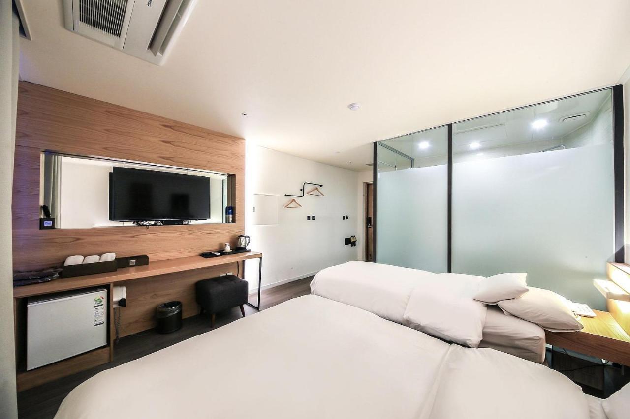 Seoul Business Blvd Hotel Ora Bagian luar foto