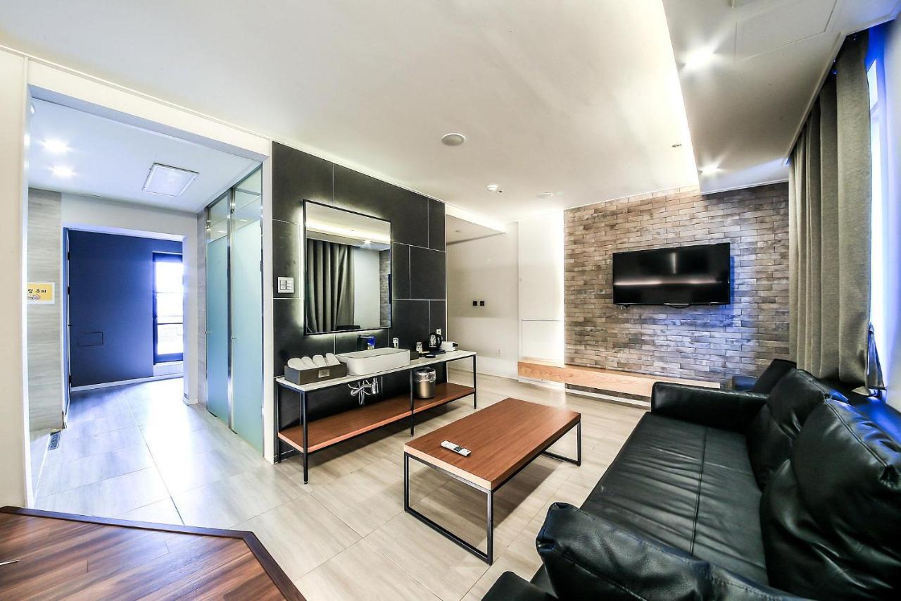 Seoul Business Blvd Hotel Ora Bagian luar foto