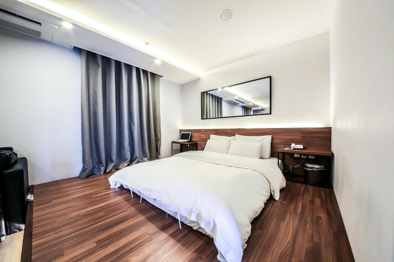 Seoul Business Blvd Hotel Ora Bagian luar foto