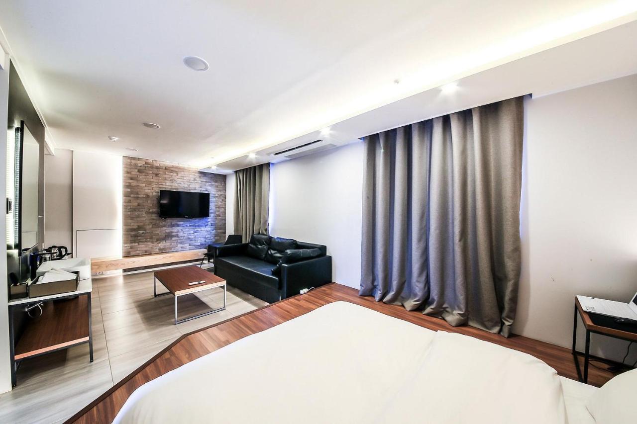 Seoul Business Blvd Hotel Ora Bagian luar foto