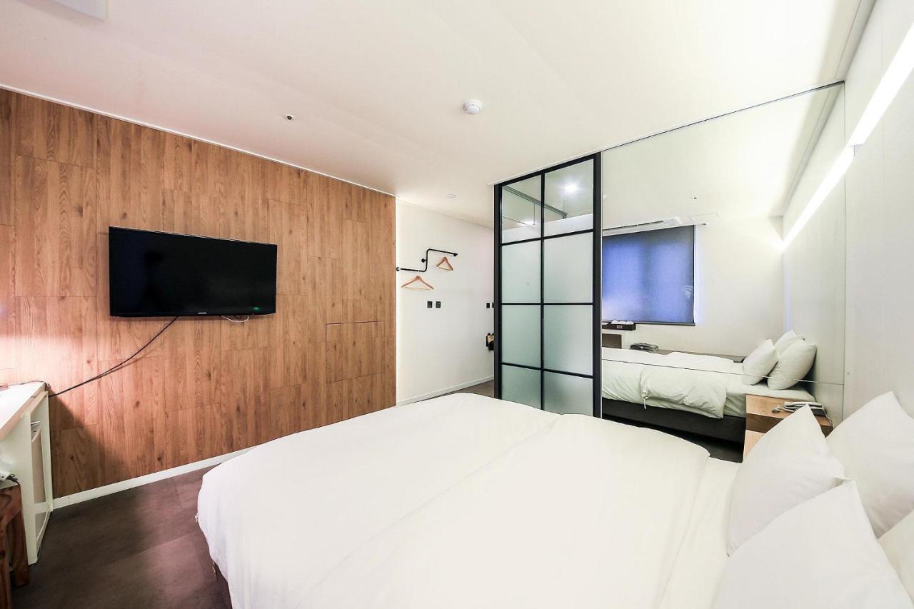 Seoul Business Blvd Hotel Ora Bagian luar foto