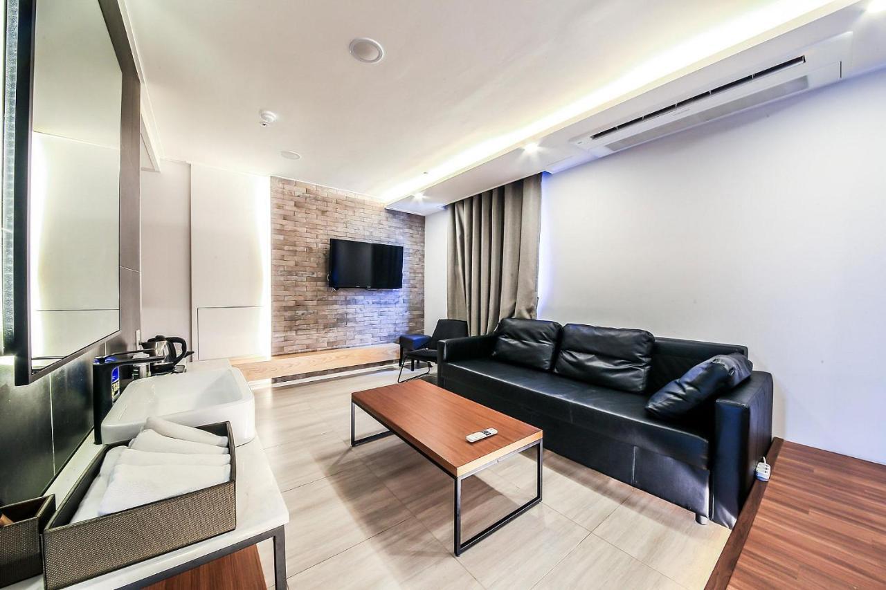 Seoul Business Blvd Hotel Ora Bagian luar foto